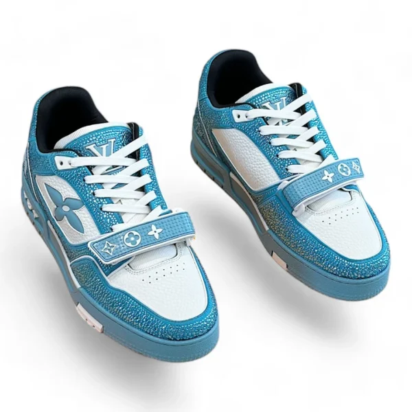 LOUIS VUITTON lv trainer blue and white strass