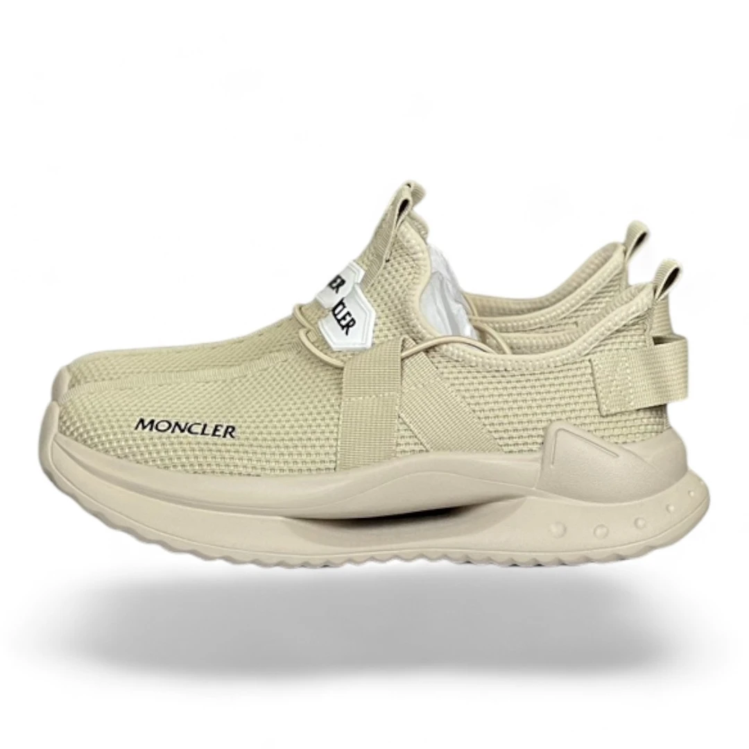 MONCLER trailgrip knit beige