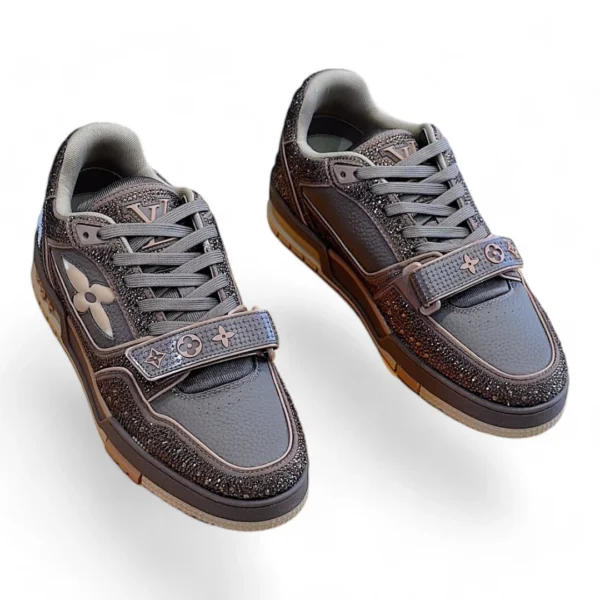 LOUIS VUITTON lv trainer brown and beige strass
