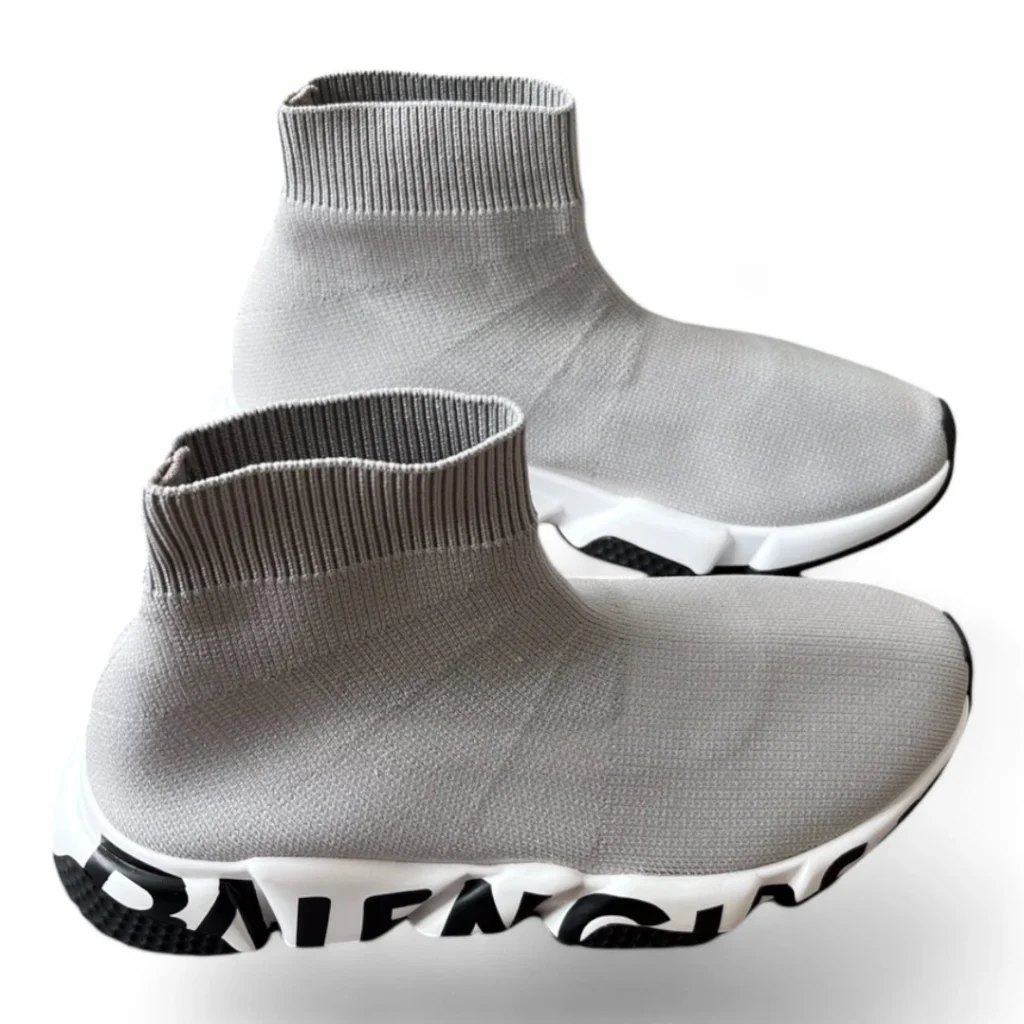 BALENCIAGA speed graffiti grey and white