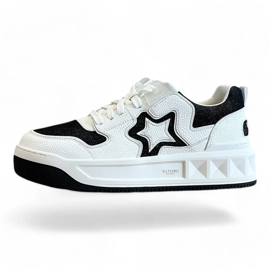 VALENTINO garavani vl7n black and white