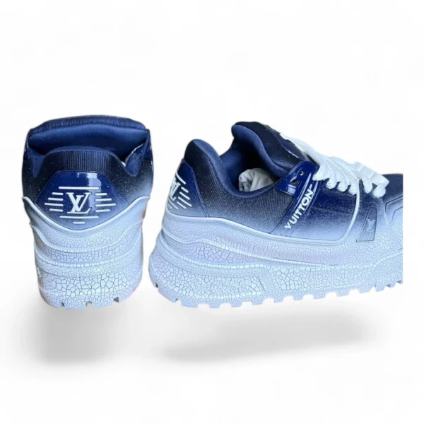 LOUIS VUITTON lv skate sneaker blue gradient