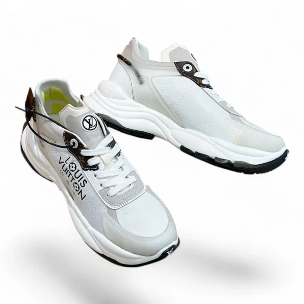 LOUIS VUITTON runaway pulse sneaker white and silver