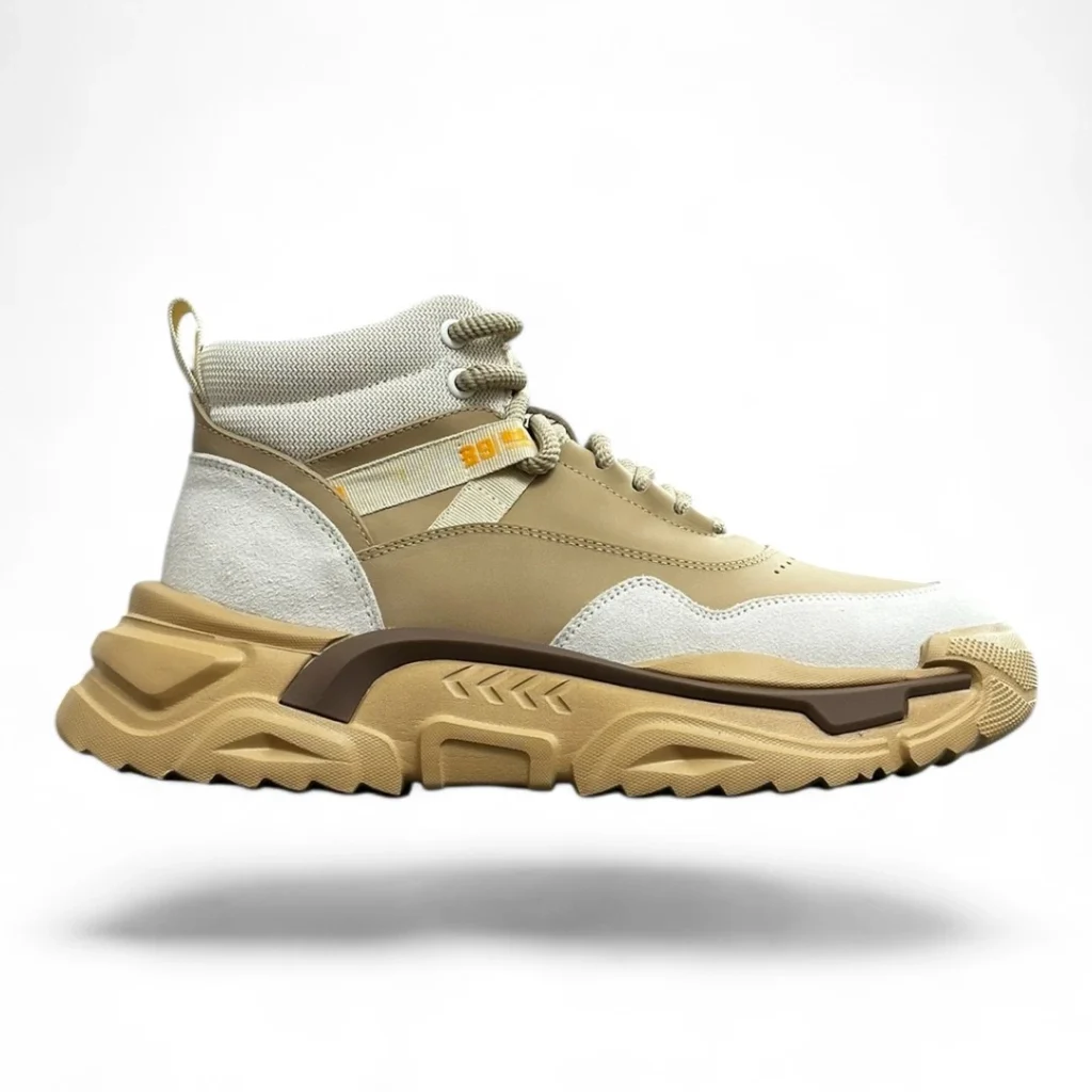 GIVENCHY city sport beige and white