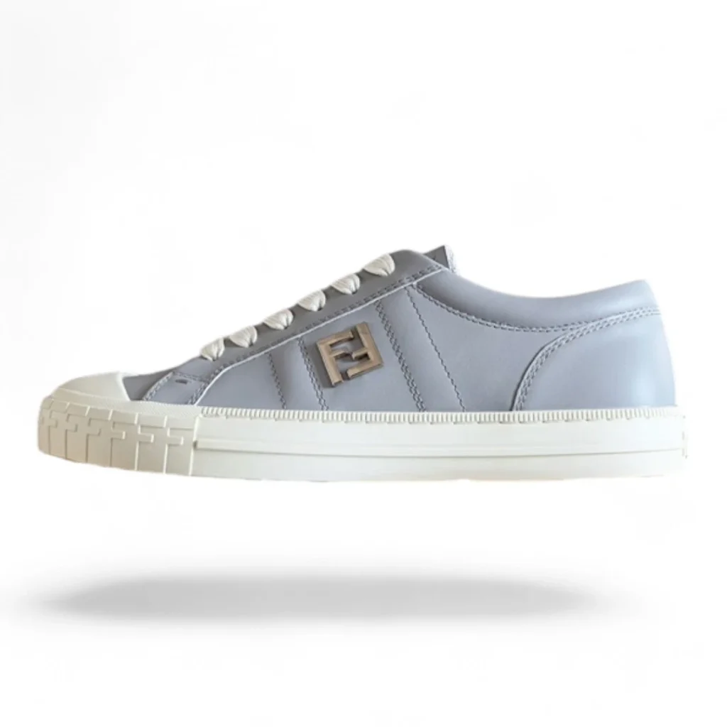 FENDI flow light grey and white