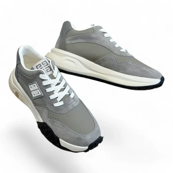 GIVENCHY runner light grey and white