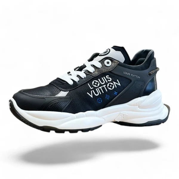 LOUIS VUITTON runaway pulse sneaker black and white