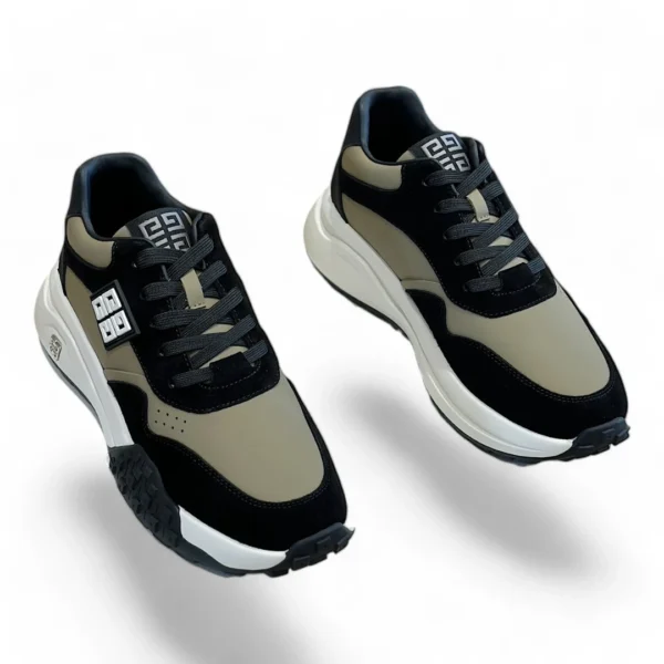 GIVENCHY runner black and beige