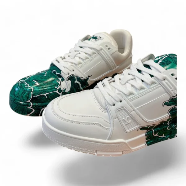 LOUIS VUITTON lv trainer green and white