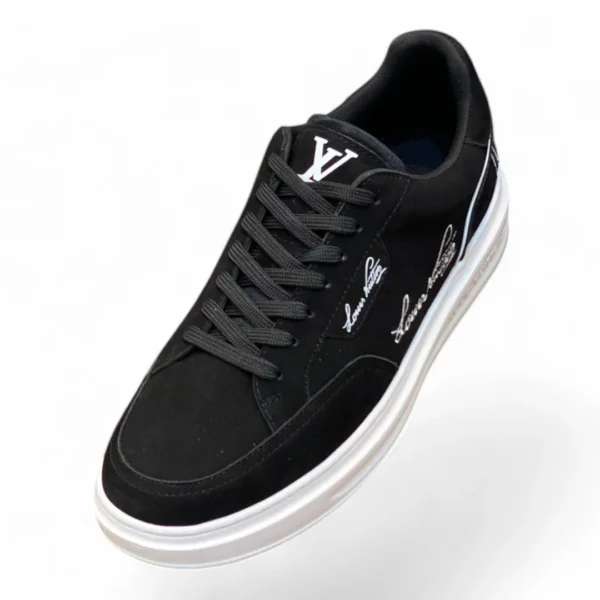LOUIS VUITTON signature sneaker black