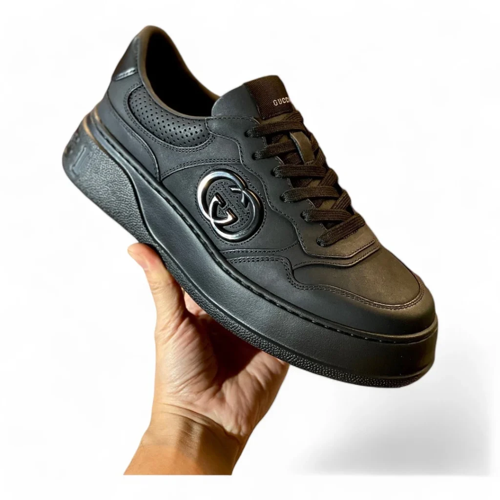 GUCCI interlocking g sneaker black