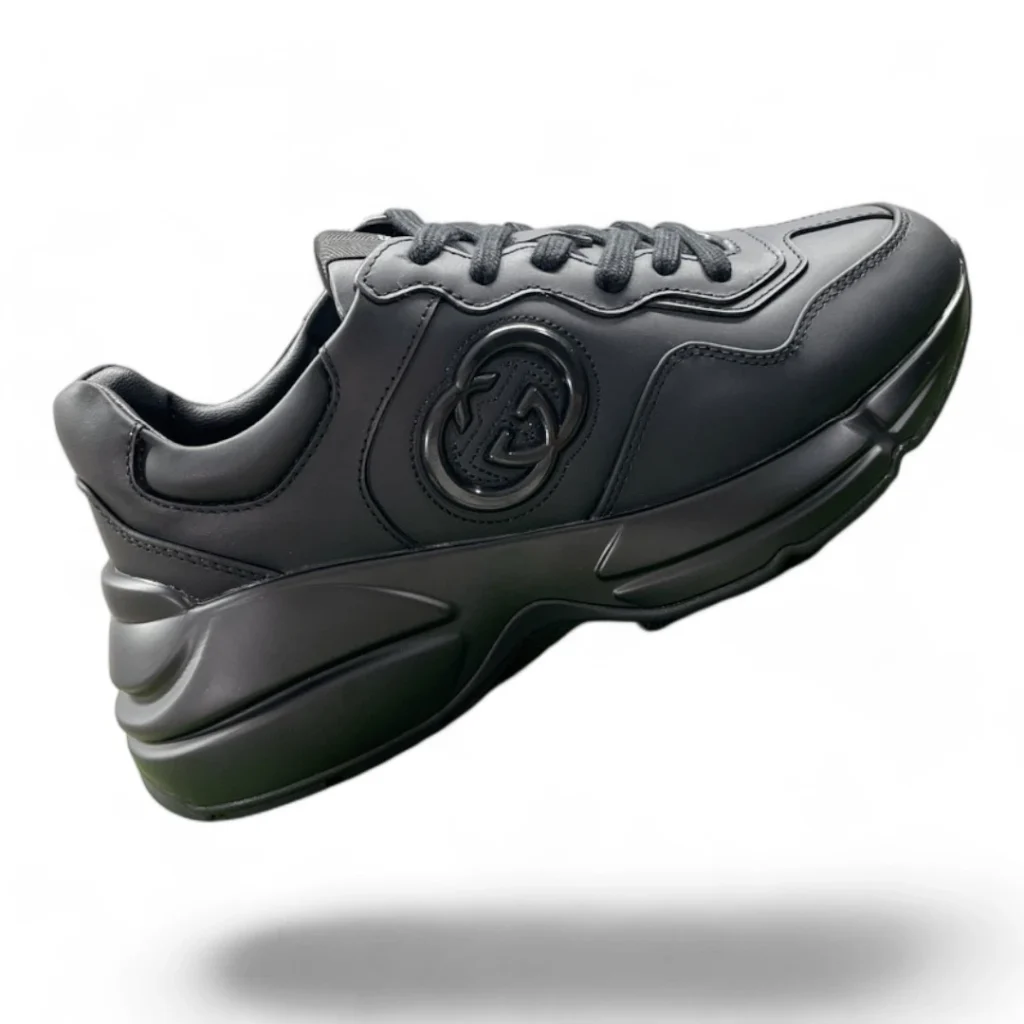 GUCCI rhyton black