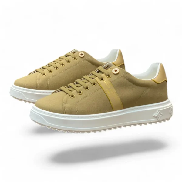 LOUIS VUITTON time out sneaker yellow