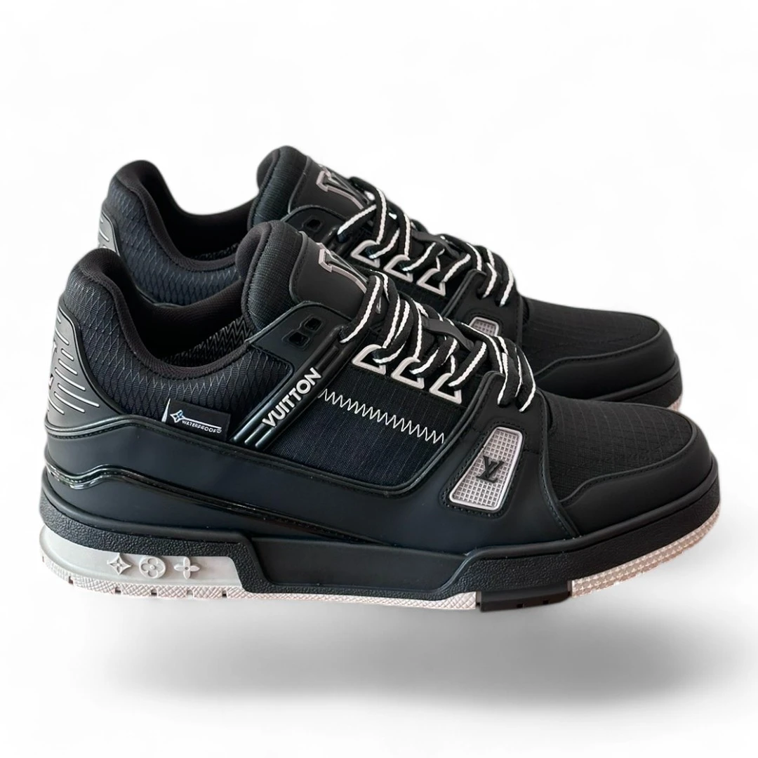 LOUIS VUITTON trainer low-top black