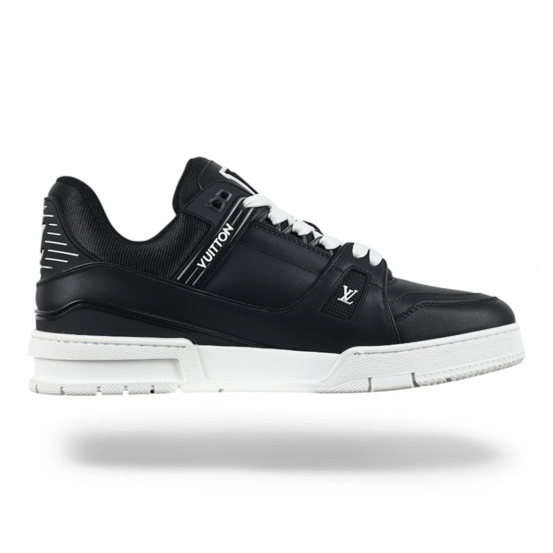 LOUIS VUITTON lv trainer black and white