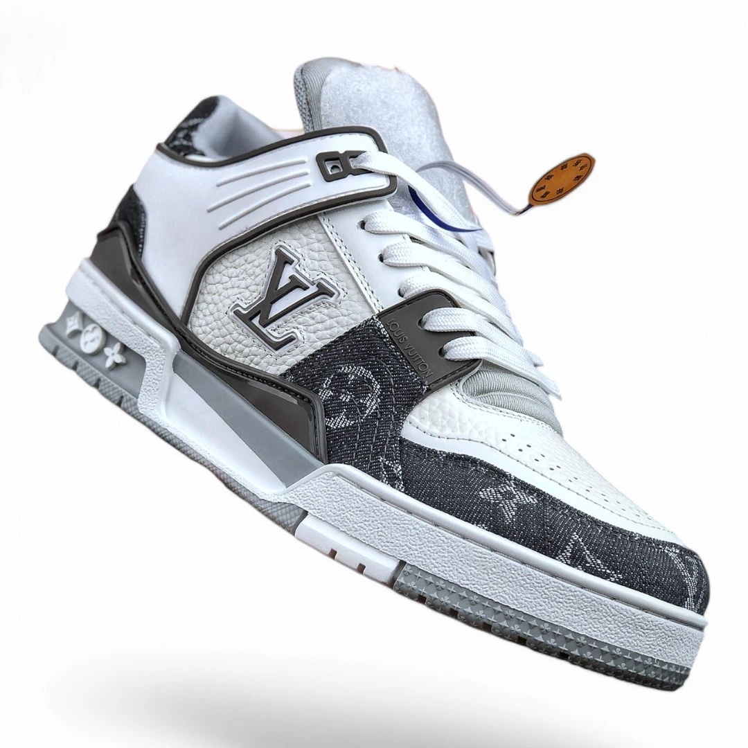 LOUIS VUITTON lv trainer grey and white