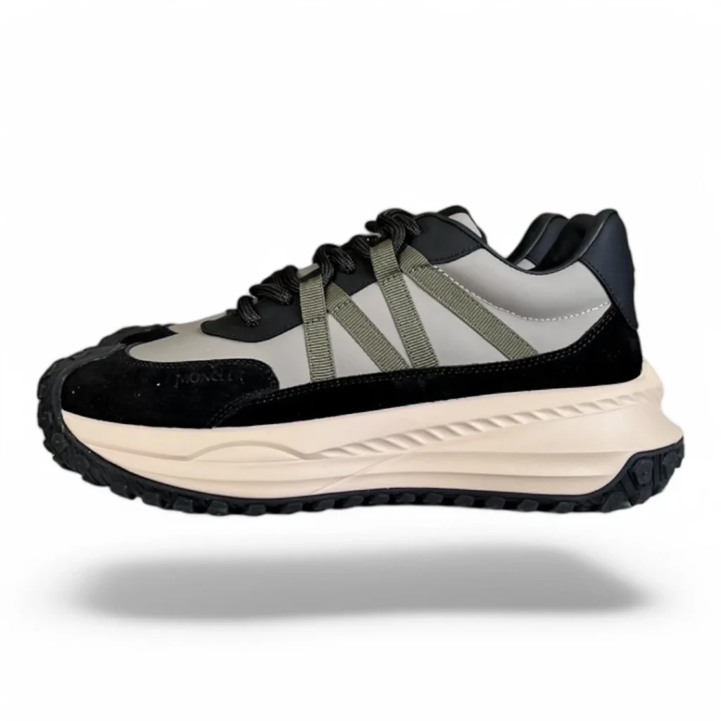 MONCLER trailgrip lite 2 black and olive