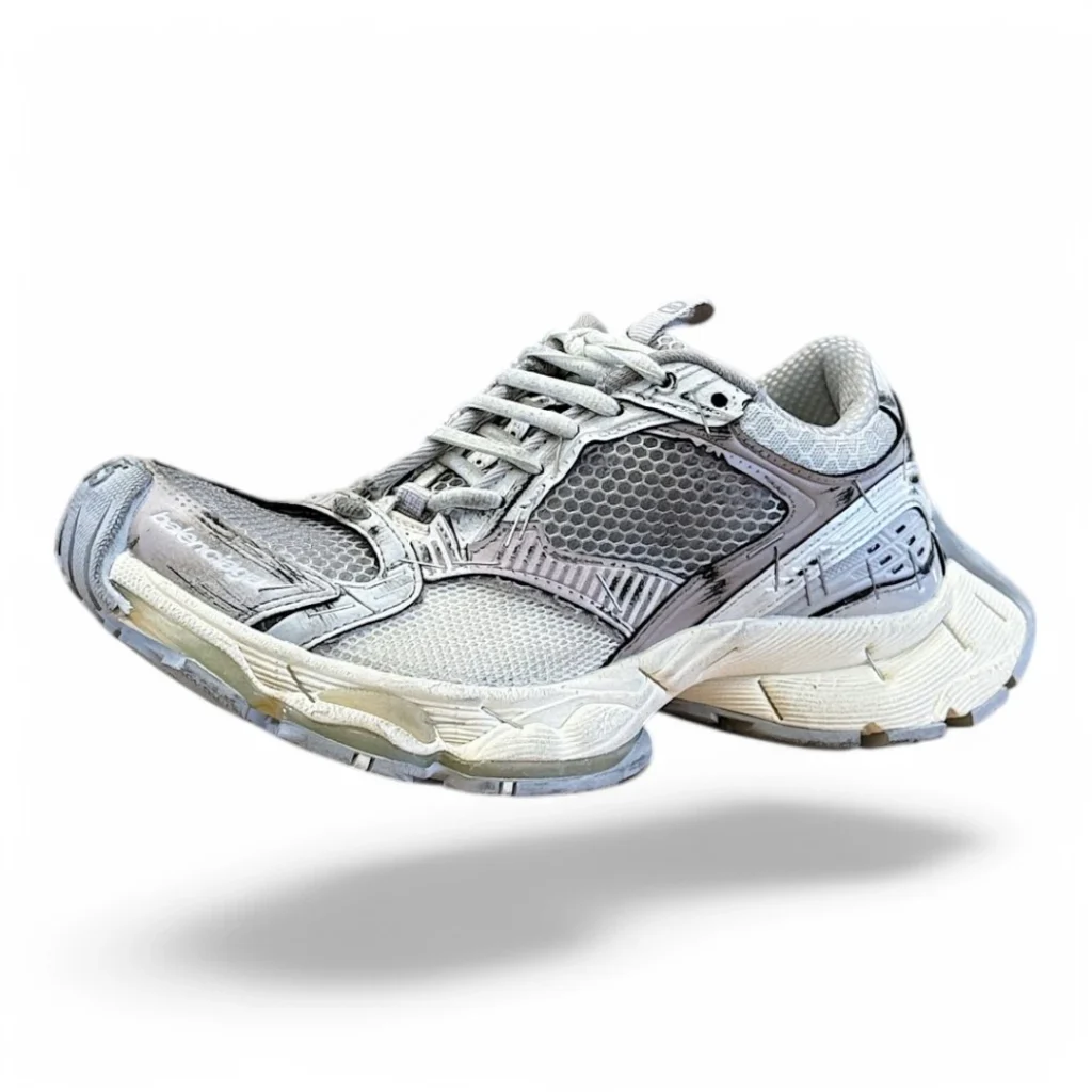 BALENCIAGA runner white and grey