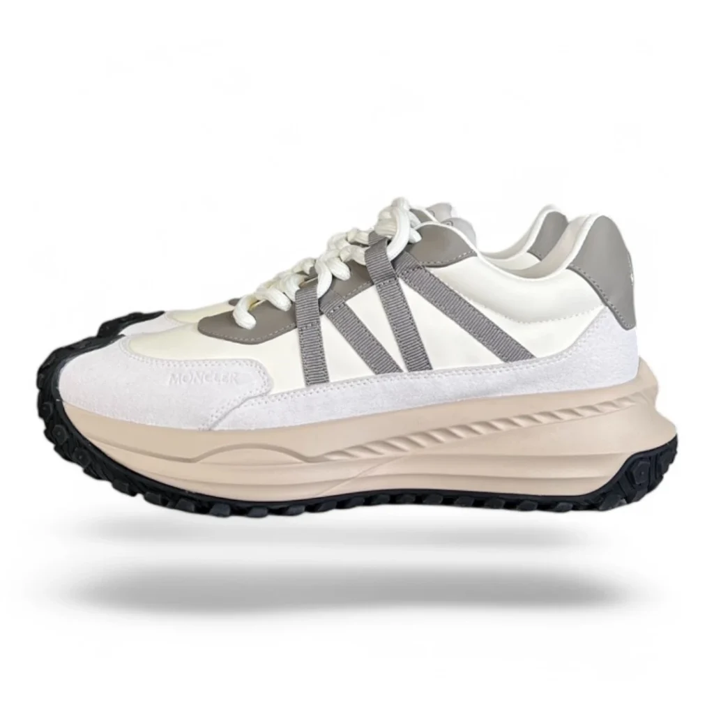 MONCLER trailgrip lite 2 white and grey