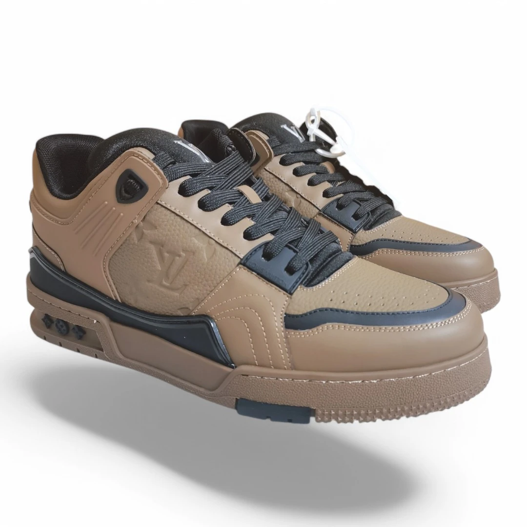 LOUIS VUITTON lv trainer brown and black