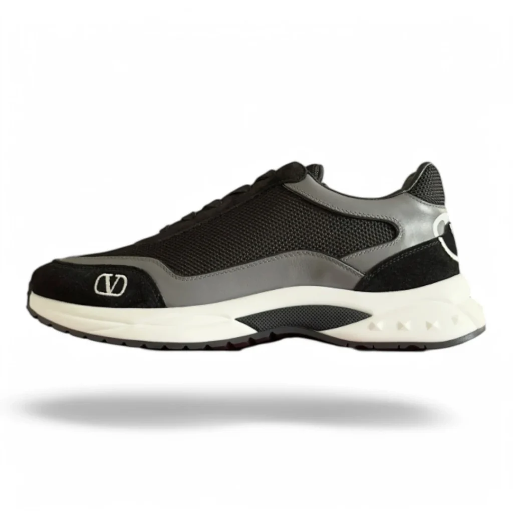 VALENTINO garavani bubbleback grey and black