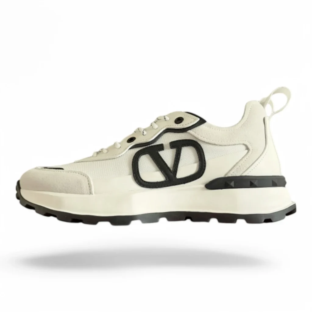 VALENTINO garavani vl7n white and black