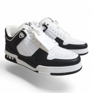 LOUIS VUITTON lv trainer black and white