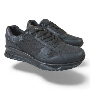 LOUIS VUITTON runaway pulse sneaker all black