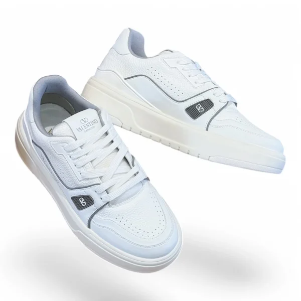 VALENTINO one stud white and grey