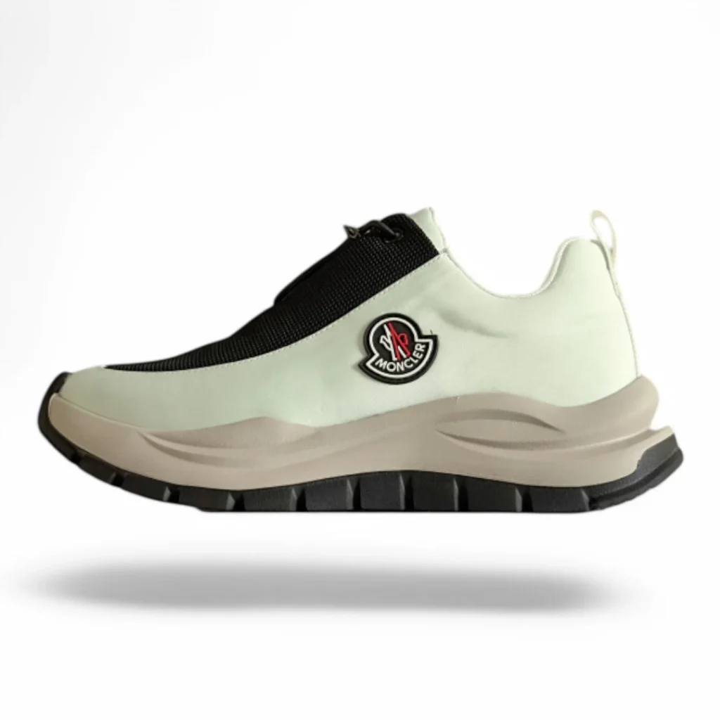 MONCLER trailgrip aqua white