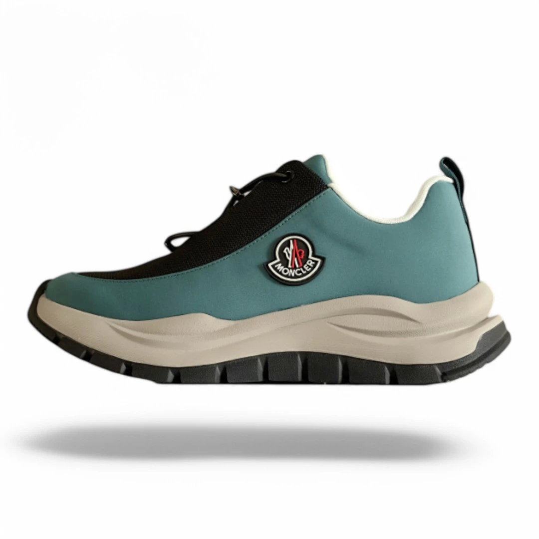MONCLER trailgrip aqua teal
