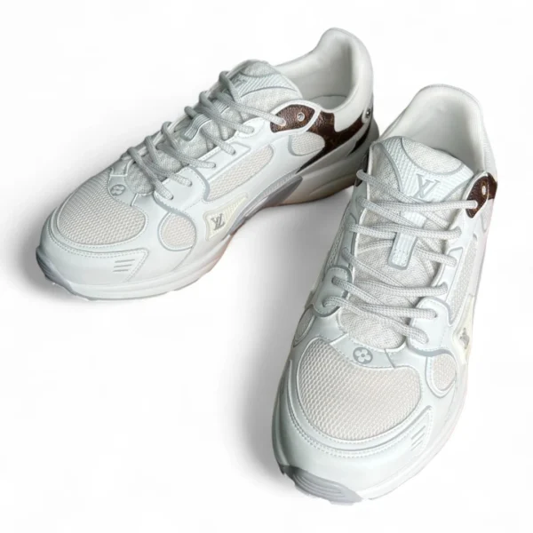 LOUIS VUITTON lv runner tatic sneaker white monogram canvas