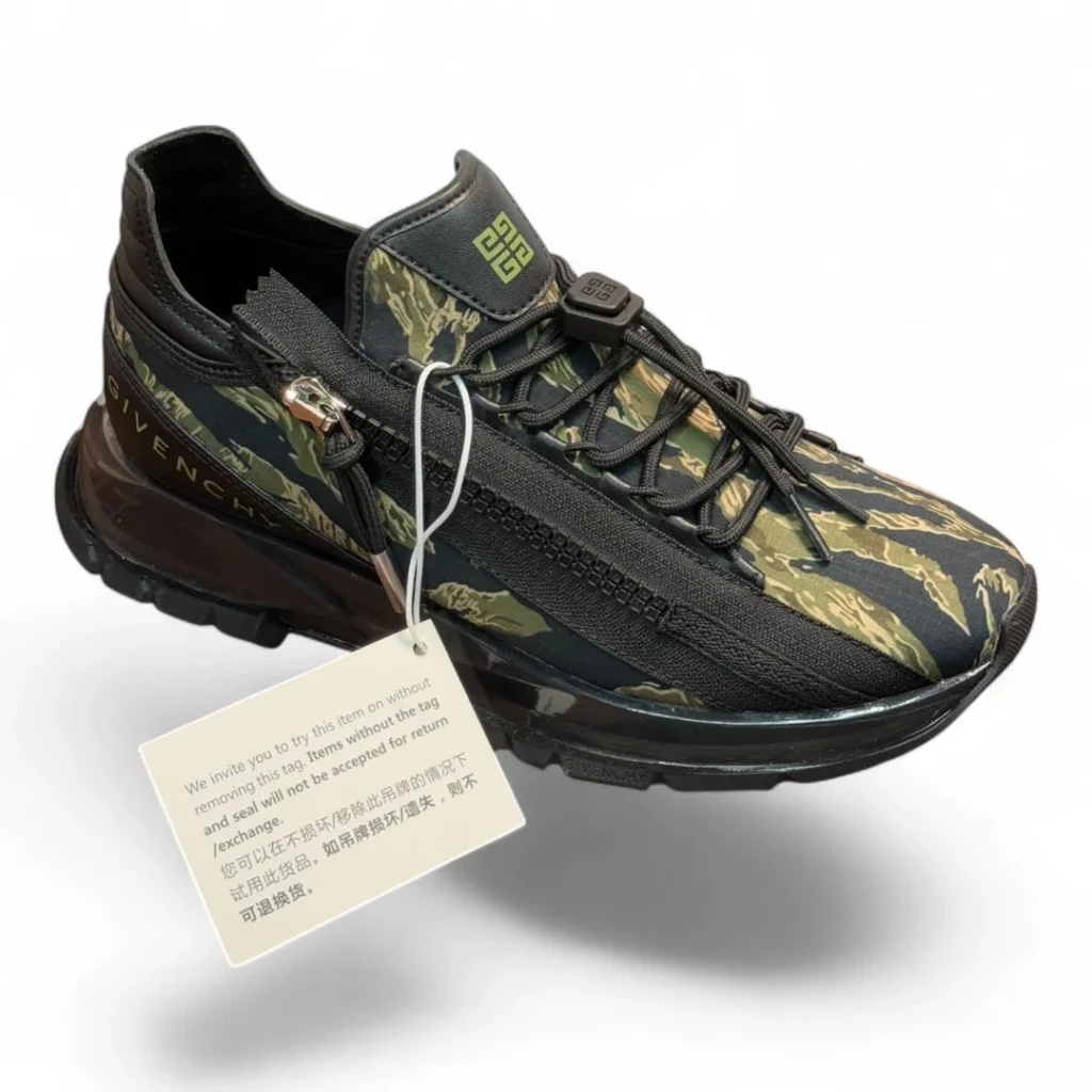 GIVENCHY spectre runner camouflage and black