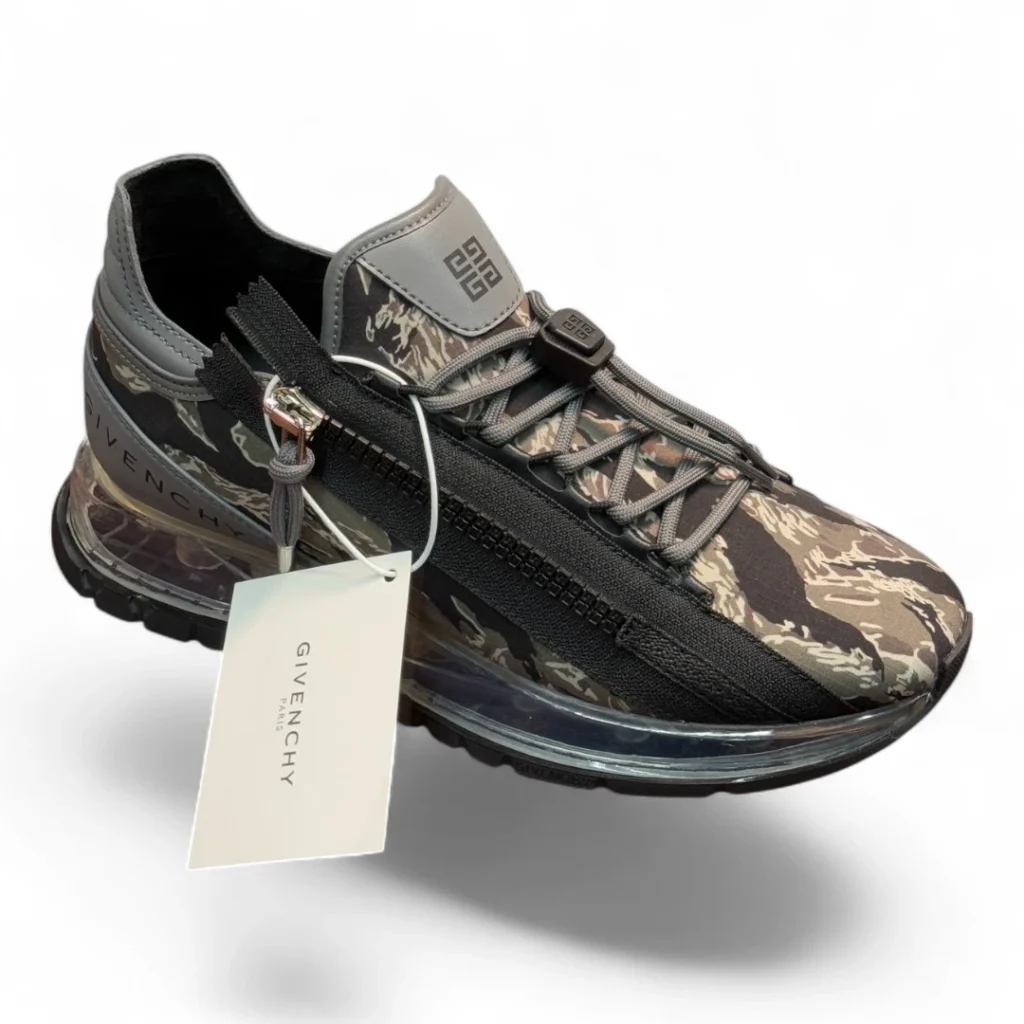 GIVENCHY spectre runner camouflage and gray