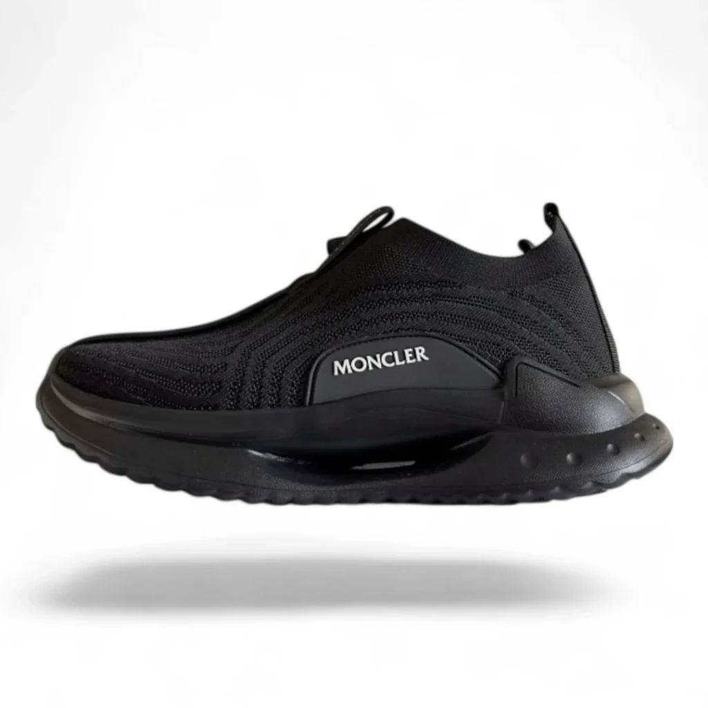 MONCLER trailgrip low top sneakers black