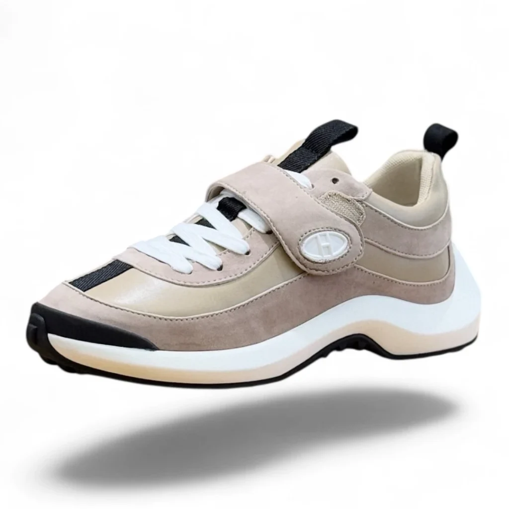 HERMÈS loop sneaker beige