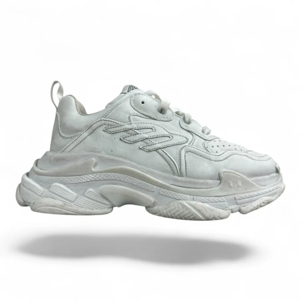 BALENCIAGA triple s clear sole white