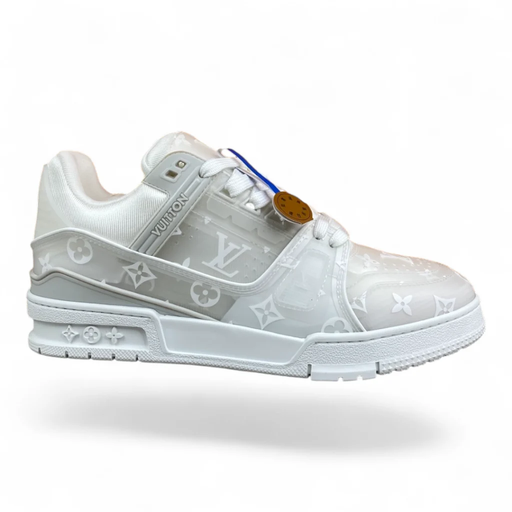 LOUIS VUITTON trainer white monogram