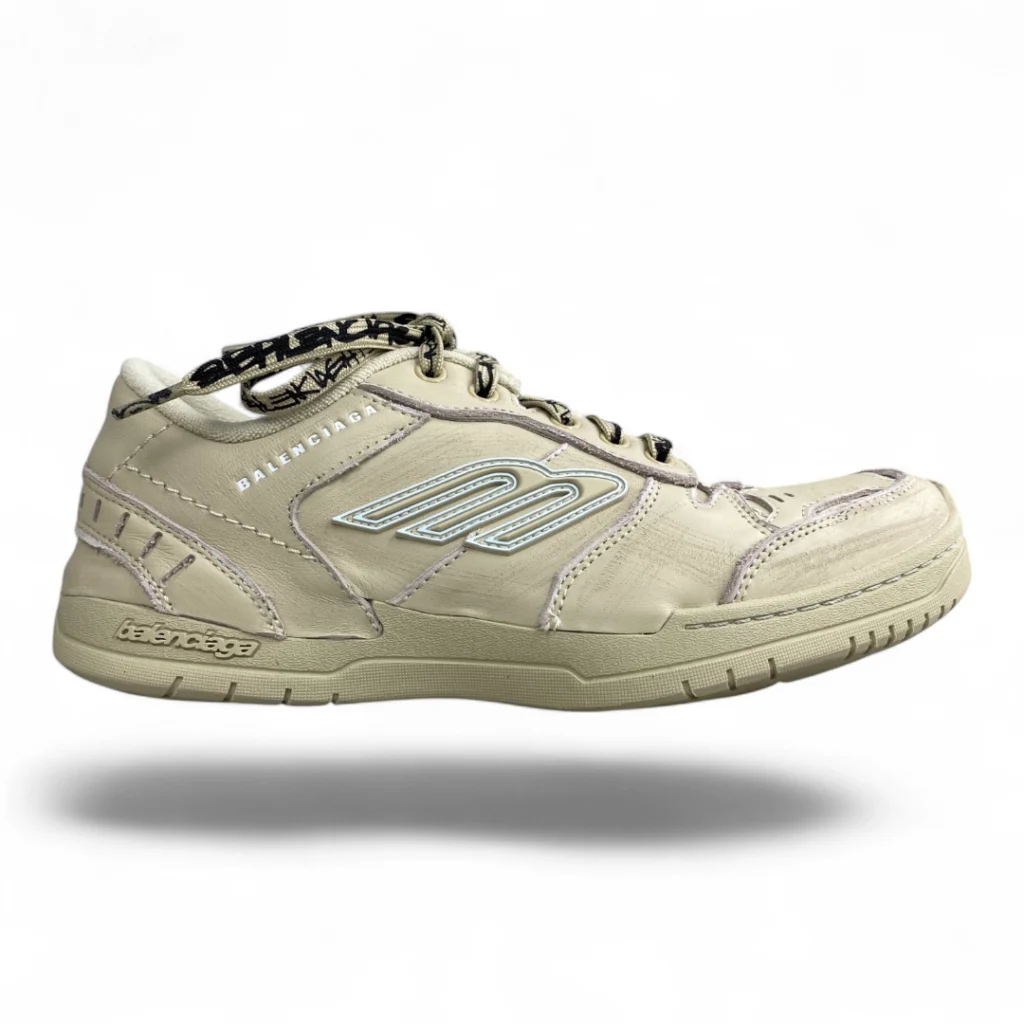 BALENCIAGA court trainer beige