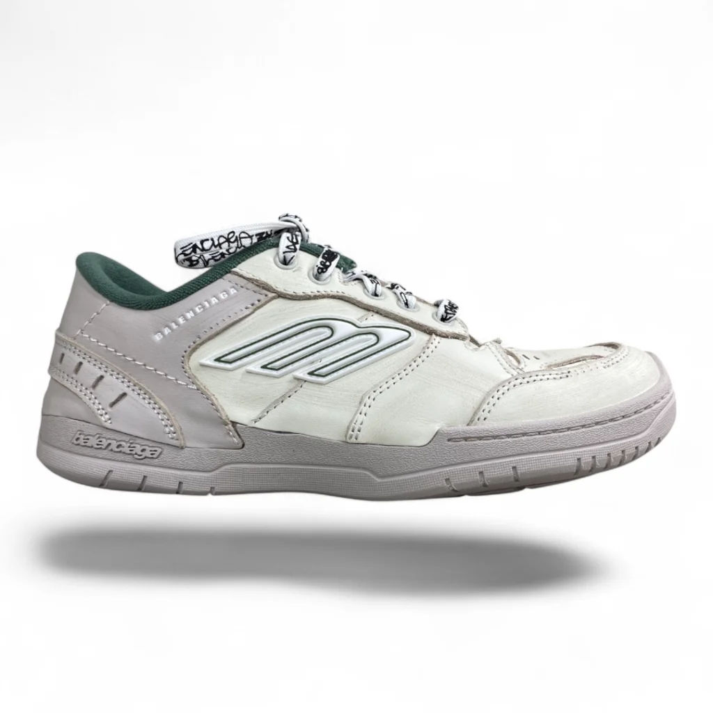 BALENCIAGA court trainer white and green