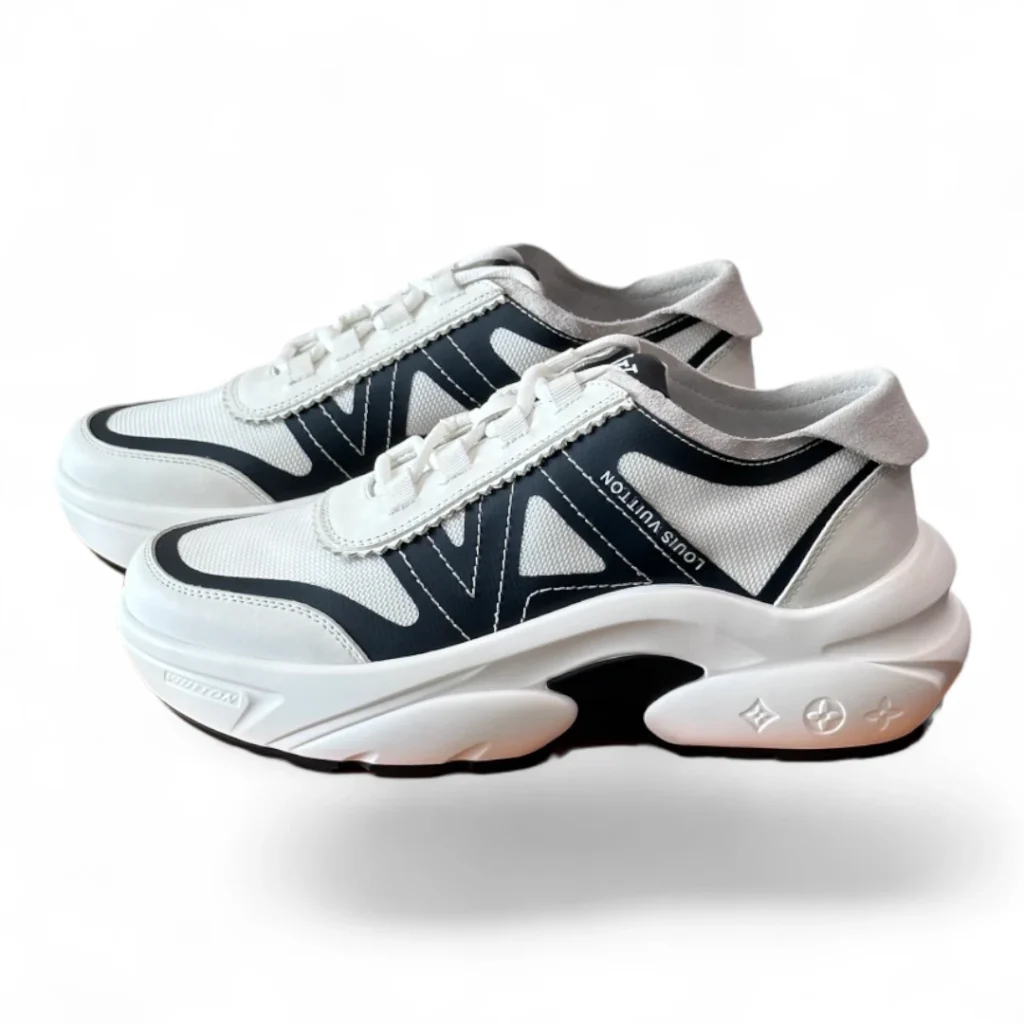 LOUIS VUITTON lv archlight sneaker white and navy