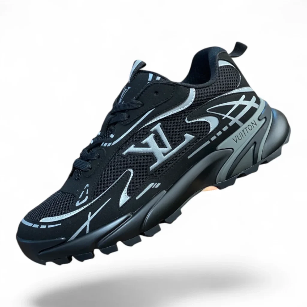 LOUIS VUITTON trail sneaker black and grey