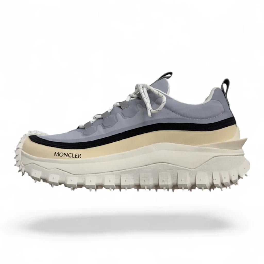 MONCLER trailgrip lite2 light grey and black