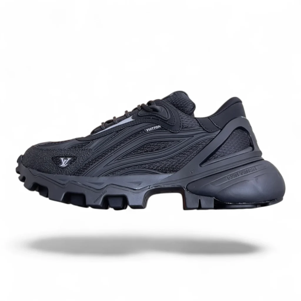 LOUIS VUITTON lv trail sneaker triple black