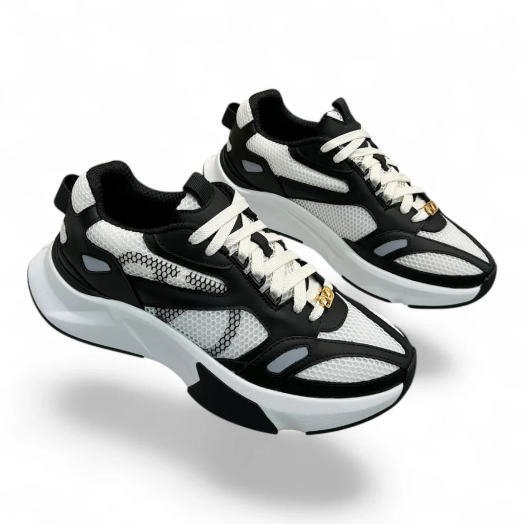 VALENTINO GARAVANI one stud xl sneaker white and black mesh